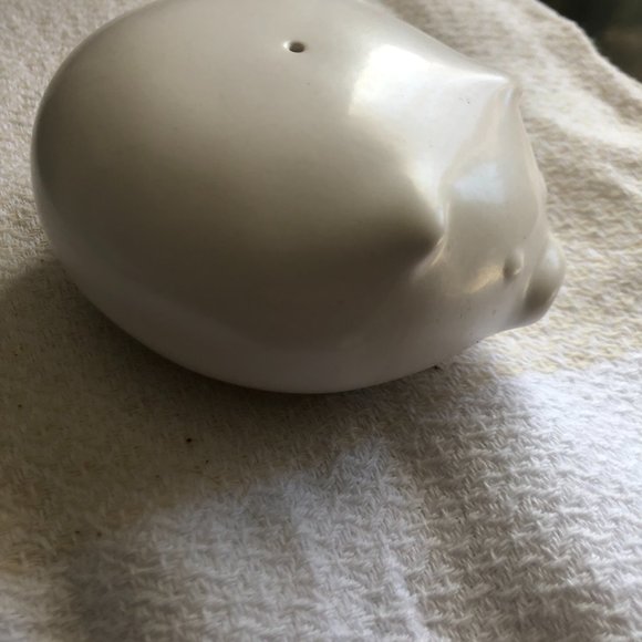 Pig Salt and Pepper Shakers - Picture 5 of 7